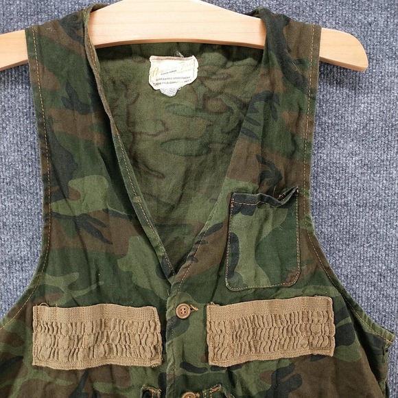 American Field Men's Button Front Camo Vest Green S Hunting Shooting Vintage - Picture 3 of 15